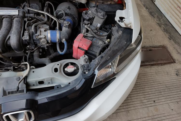 Used Honda Fit 2016 1.5L LX Manual Comfort Model Engine Bay Left