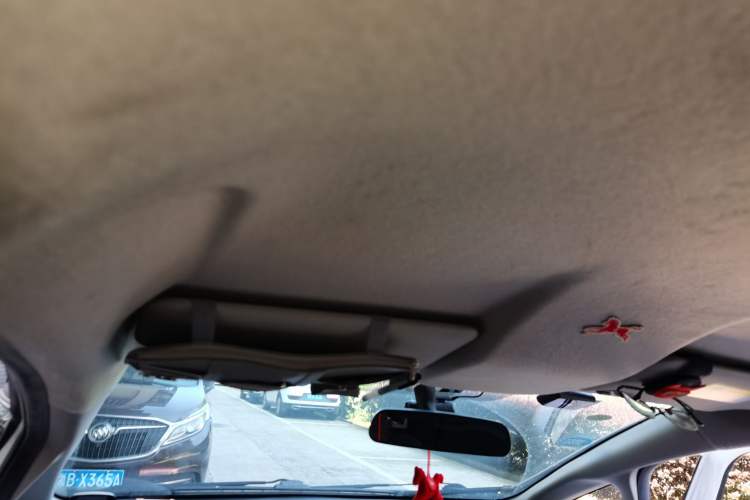 Used Honda Fit 2016 1.5L LX Manual Comfort Model Headliner