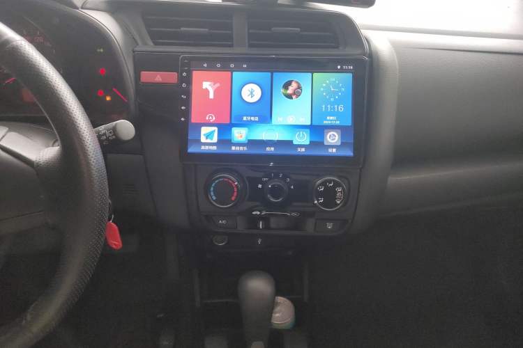 Used Honda Fit 2016 1.5L LX CVT Comfort Model Audio And AC Panel