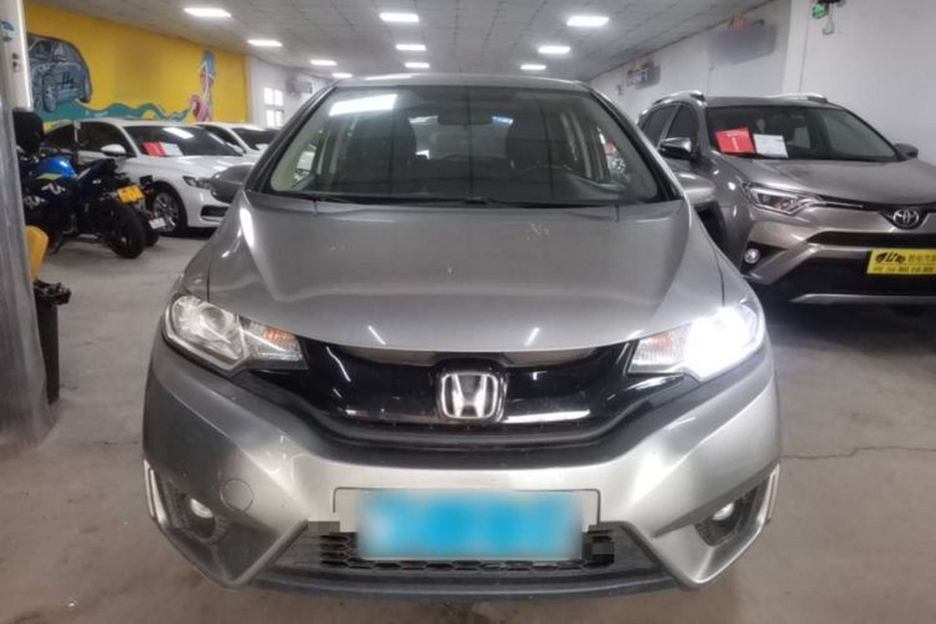 Used Honda Fit 2016 1.5L SE CVT Fashion Model Front
