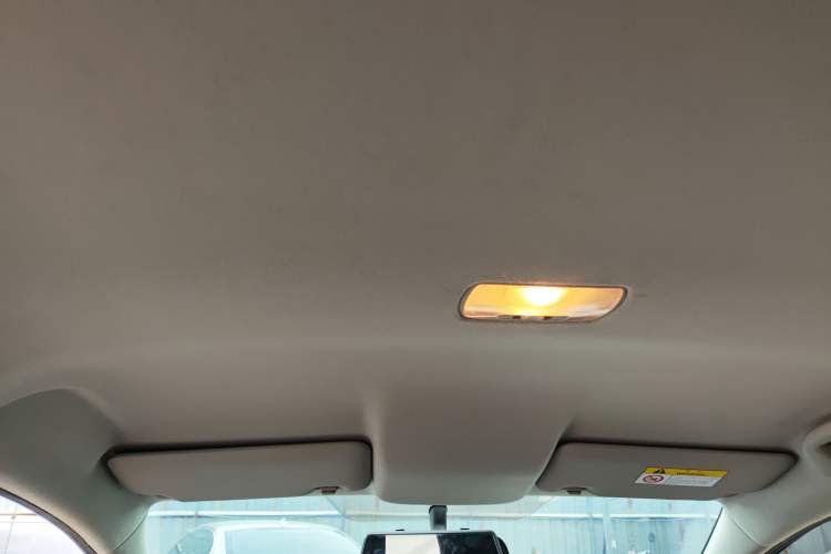 Used Honda Fit 2016 1.5L LX CVT Comfort Model Headliner
