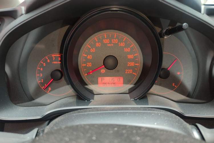 Used Honda Fit 2016 1.5L LX CVT Comfort Model Instrument Cluster