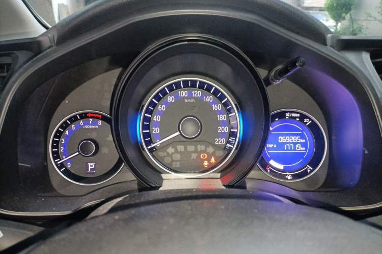 Used Honda Fit 2016 1.5L LXS CVT Comfort Sunroof Version Instrument Cluster