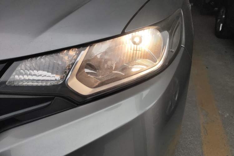 Used Honda Fit 2016 1.5L LX CVT Comfort Model Left Front Headlight