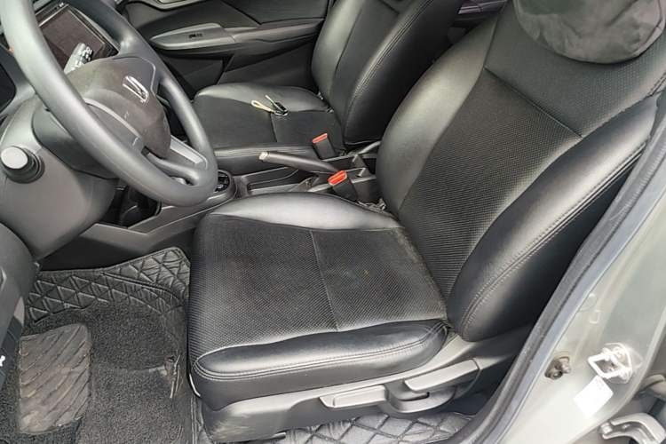 Used Honda Fit 2016 1.5L LXS CVT Comfort Sunroof Version Left Front Seat