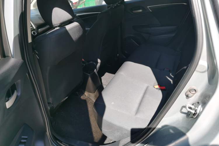 Used Honda Fit 2016 1.5L SE CVT Fashion Model Left Rear Seat