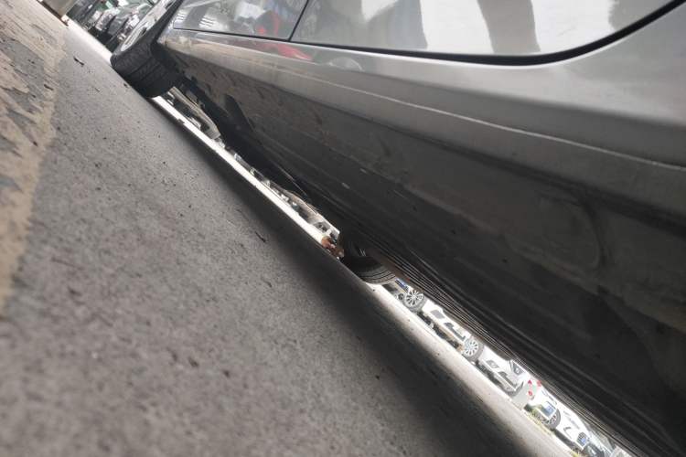 Used Honda Fit 2016 1.5L LX CVT Comfort Model Left Side Sill