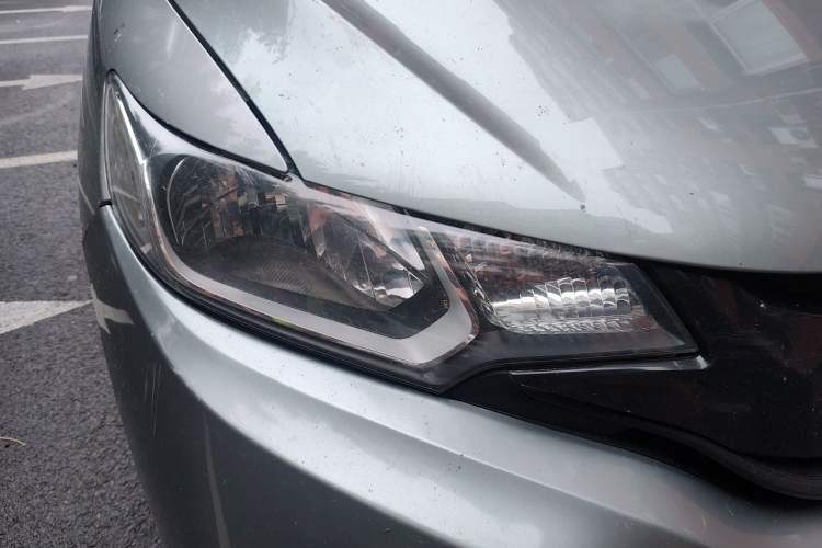 Used Honda Fit 2016 1.5L LX CVT Comfort Model Right Front Headlight