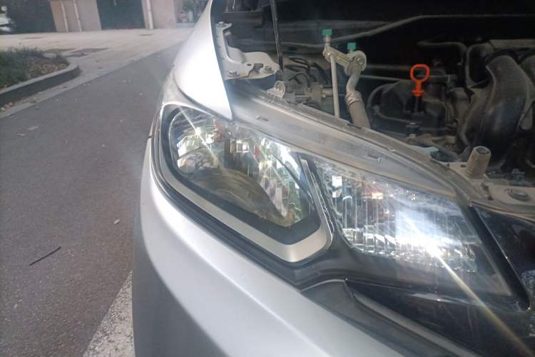 Used Honda Fit 2016 1.5L LXS CVT Comfort Sunroof Version Right Front Headlight