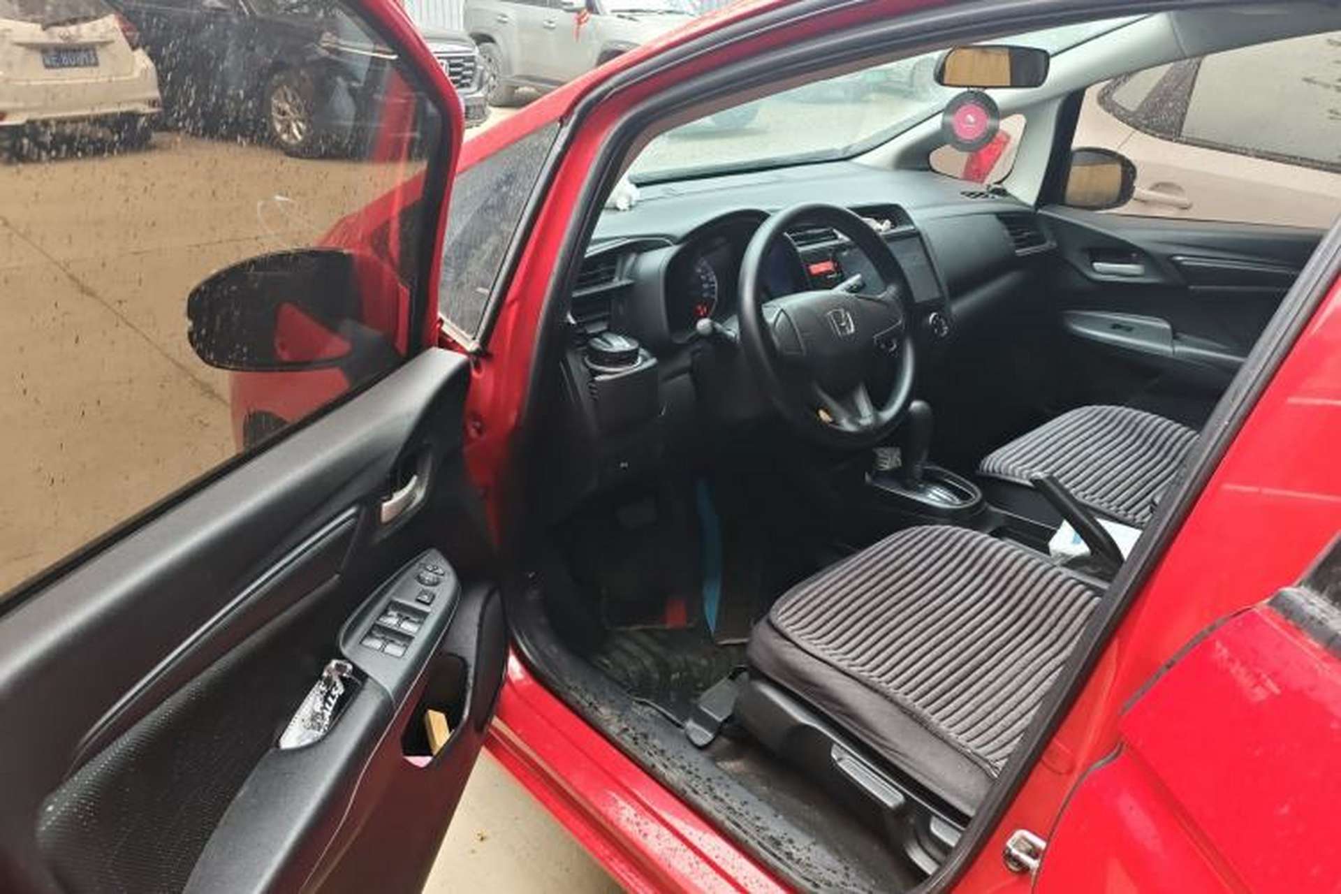 Used Honda Fit 2016 1.5L LXS CVT Comfort Sunroof Version Driver Seat