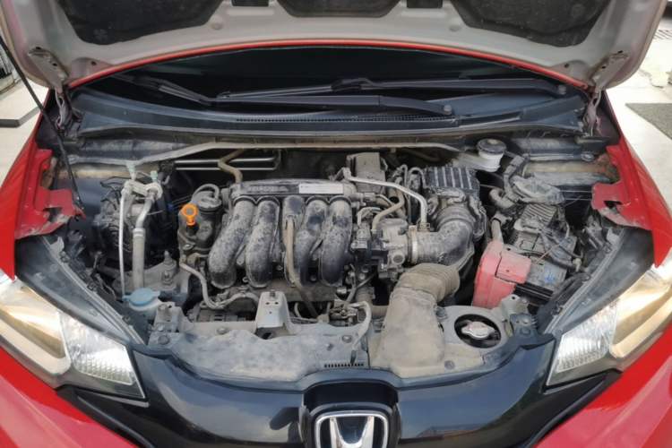 Used Honda Fit 2016 1.5L LX Manual Comfort Model Engine Bay
