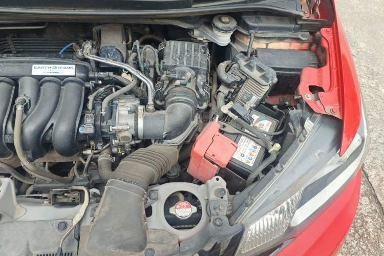 Used Honda Fit 2016 1.5L LXS CVT Comfort Sunroof Version Engine Bay Left