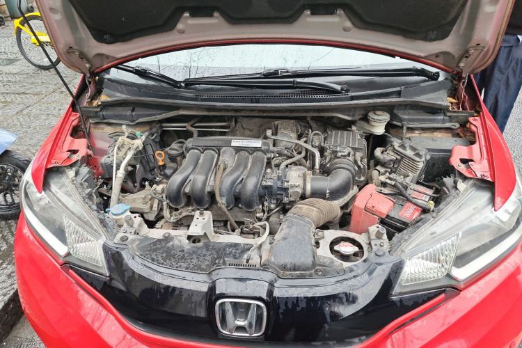 Used Honda Fit 2016 1.5L LXS CVT Comfort Sunroof Version Engine Bay