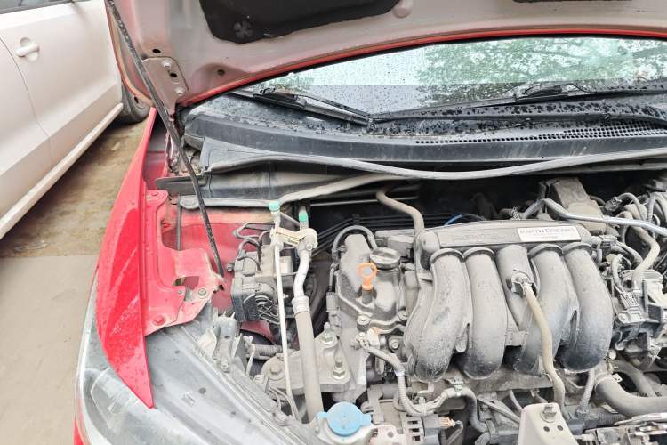 Used Honda Fit 2016 1.5L LXS CVT Comfort Sunroof Version Engine Bay Right
