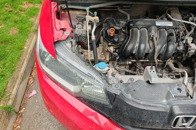 Used Honda Fit 2016 1.5L LX CVT Comfort Model Engine Bay Right