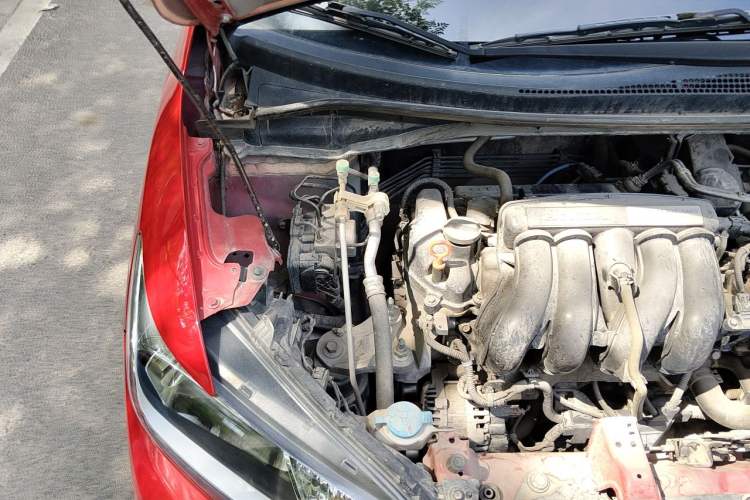 Used Honda Fit 2016 1.5L LXS CVT Comfort Sunroof Version Engine Bay Right