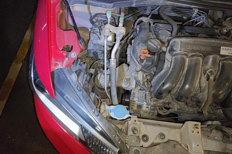 Used Honda Fit 2016 1.5L LXS CVT Comfort Sunroof Version Engine Bay Right