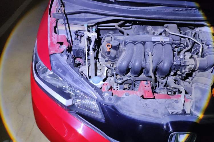 Used Honda Fit 2016 1.5L LX CVT Comfort Model Engine Bay Right