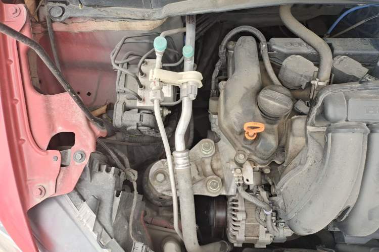 Used Honda Fit 2016 1.5L LXS CVT Comfort Sunroof Version Engine Bay Right