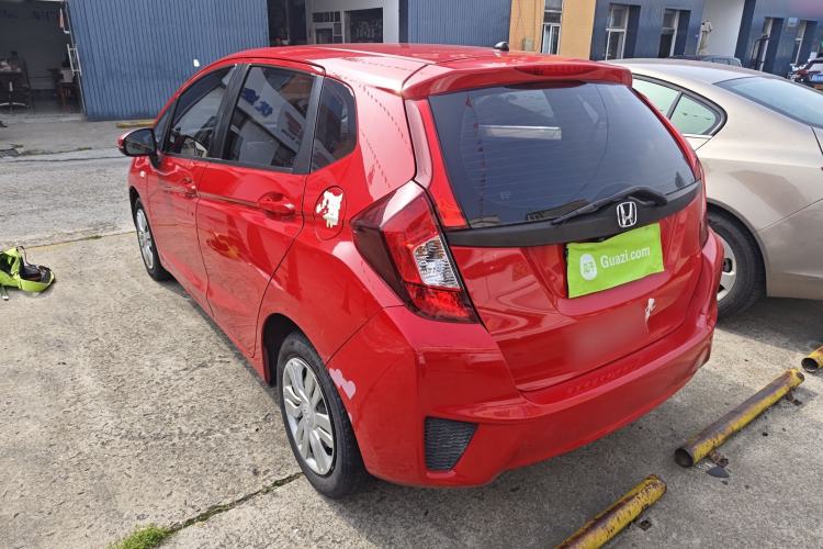 Used Honda Fit 2016 1.5L LX CVT Comfort Model Exterior 2