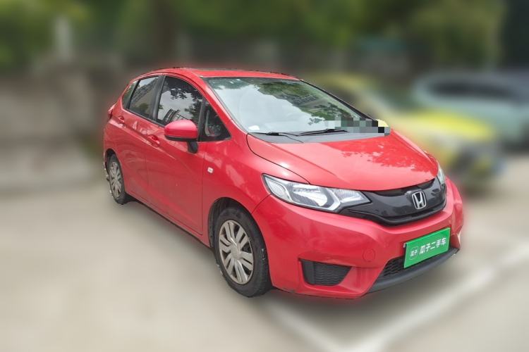 Used Honda Fit 2016 1.5L LXS CVT Comfort Sunroof Version Front Right 45 Deg
