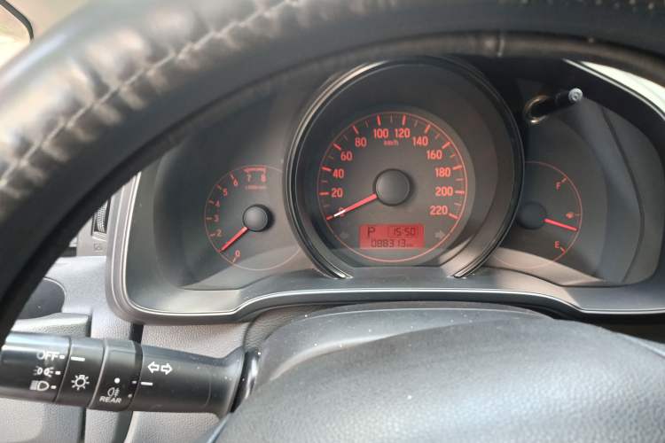Used Honda Fit 2016 1.5L LX CVT Comfort Model Instrument Cluster