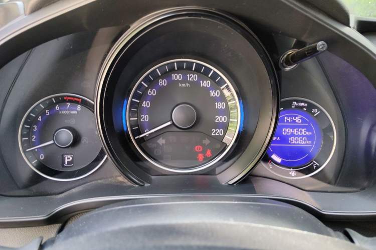 Used Honda Fit 2016 1.5L LXS CVT Comfort Sunroof Version Instrument Cluster