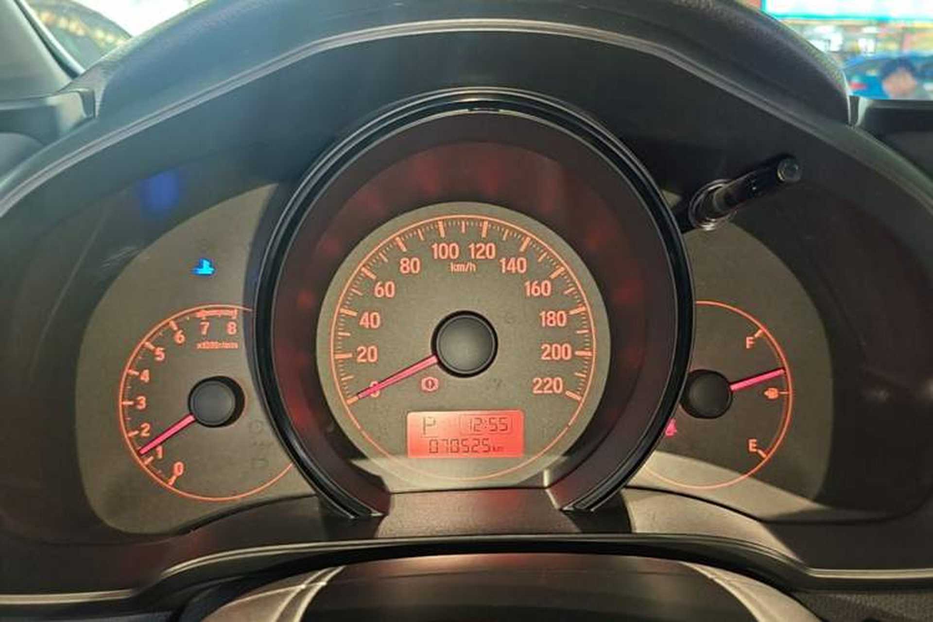 Used Honda Fit 2016 1.5L LX CVT Comfort Model Instrument Cluster