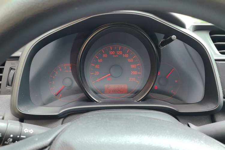 Used Honda Fit 2016 1.5L LX CVT Comfort Model Instrument Cluster
