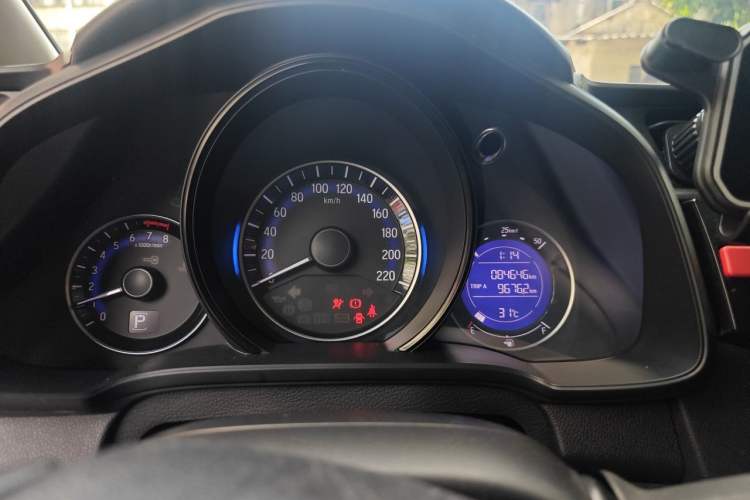 Used Honda Fit 2016 1.5L LX CVT Comfort Model Instrument Cluster
