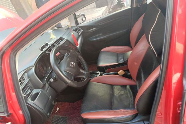 Used Honda Fit 2016 1.5L LX CVT Comfort Model Left Front Seat