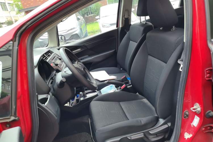 Used Honda Fit 2016 1.5L LX CVT Comfort Model Left Front Seat