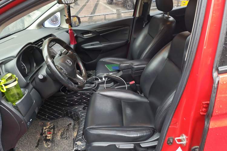 Used Honda Fit 2016 1.5L LXS CVT Comfort Sunroof Version Left Front Seat