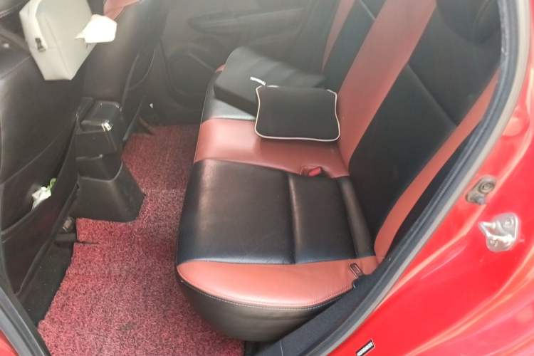 Used Honda Fit 2016 1.5L LX CVT Comfort Model Left Rear Seat
