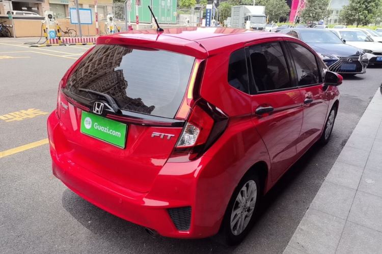Used Honda Fit 2016 1.5L LXS CVT Comfort Sunroof Version Rear Right 45 Deg