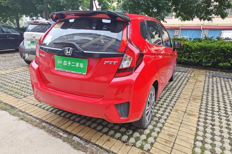 Used Honda Fit 2016 1.5L LX CVT Comfort Model Rear Right 45 Deg