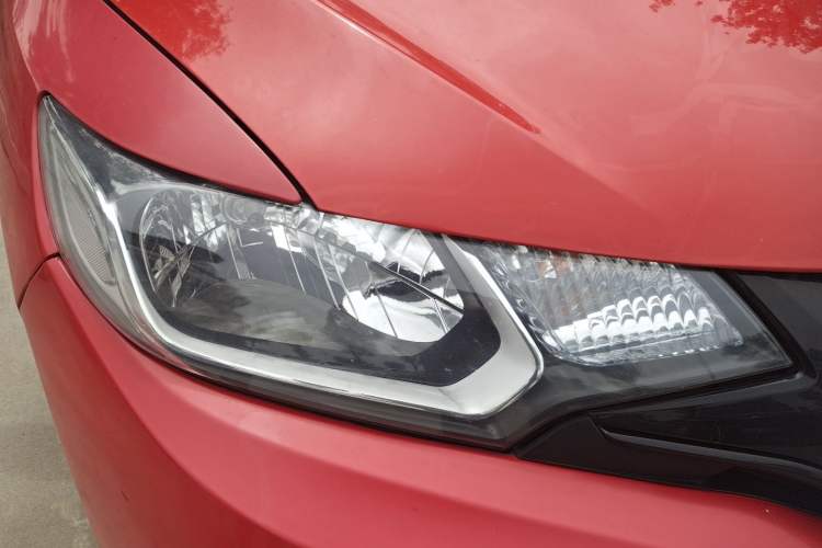 Used Honda Fit 2016 1.5L LXS CVT Comfort Sunroof Version Right Front Headlight