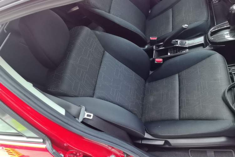 Used Honda Fit 2016 1.5L LXS CVT Comfort Sunroof Version Right Front Seat