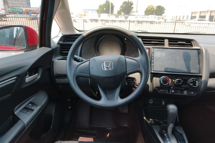 Used Honda Fit 2016 1.5L LX CVT Comfort Model Steering Wheel