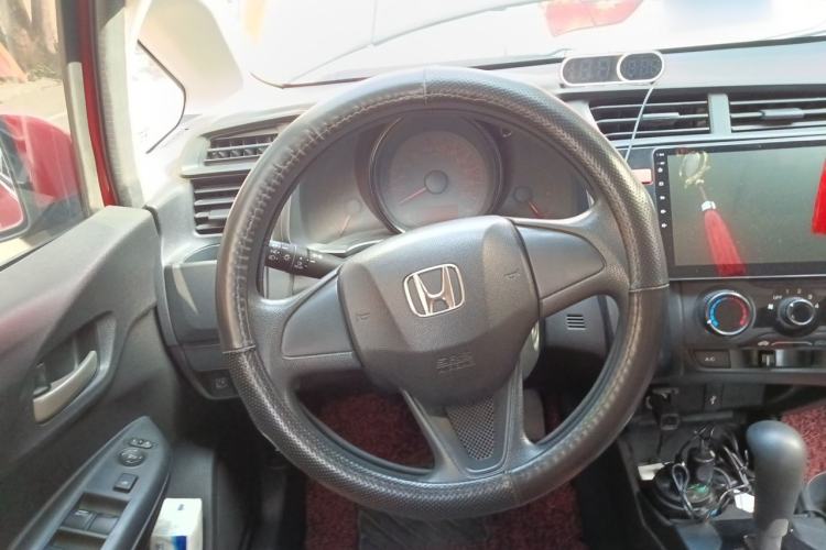 Used Honda Fit 2016 1.5L LX CVT Comfort Model Steering Wheel
