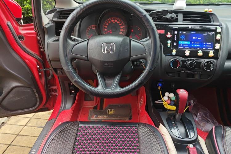 Used Honda Fit 2016 1.5L LX CVT Comfort Model Steering Wheel