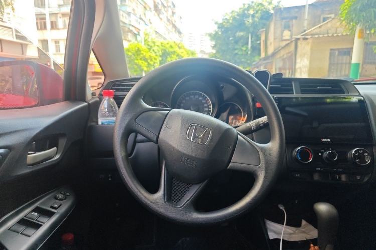 Used Honda Fit 2016 1.5L LX CVT Comfort Model Steering Wheel