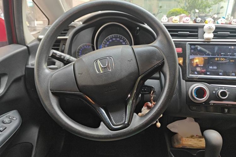 Used Honda Fit 2016 1.5L SES CVT Fashion Sunroof Edition Steering Wheel