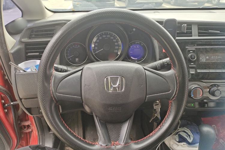 Used Honda Fit 2016 1.5L LXS CVT Comfort Sunroof Version Steering Wheel