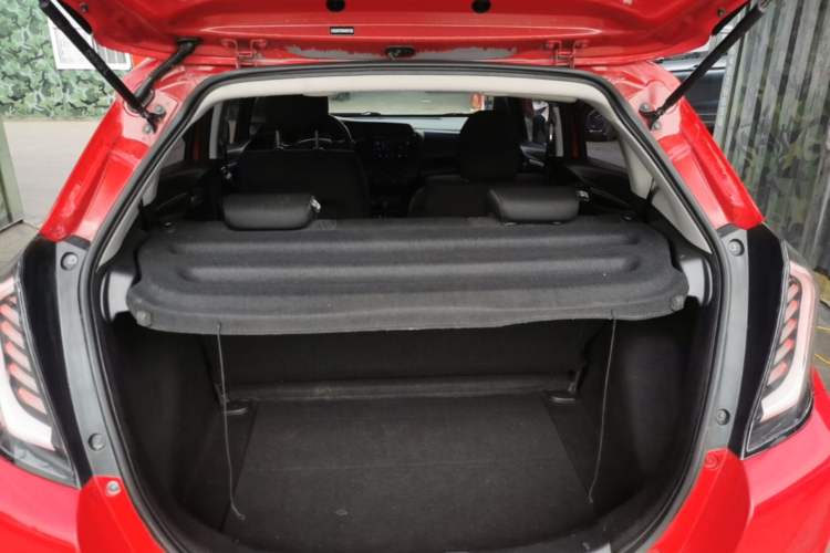 Used Honda Fit 2016 1.5L LX Manual Comfort Model Trunk