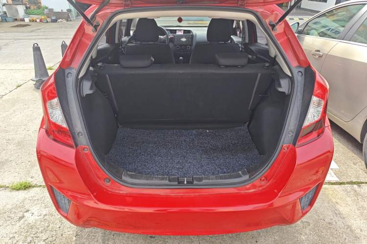 Used Honda Fit 2016 1.5L LX CVT Comfort Model Trunk