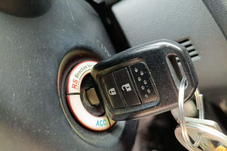 Used Honda Fit 2016 1.5L LX Manual Comfort Model Vehicle Key