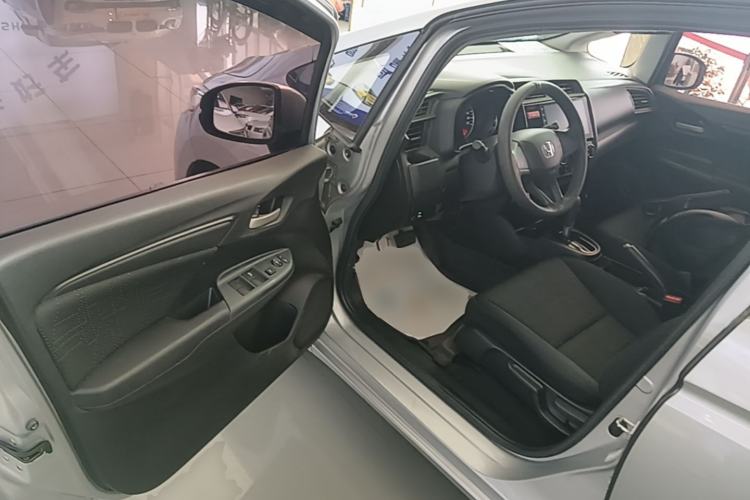 Used Honda Fit 2016 1.5L LXS CVT Comfort Sunroof Version Driver Seat