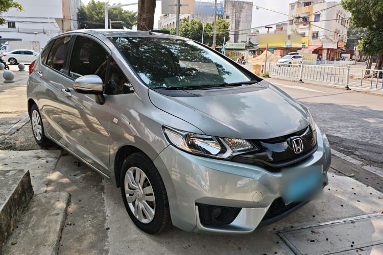 Used Honda Fit 2016 1.5L LX CVT Comfort Model Exterior 1