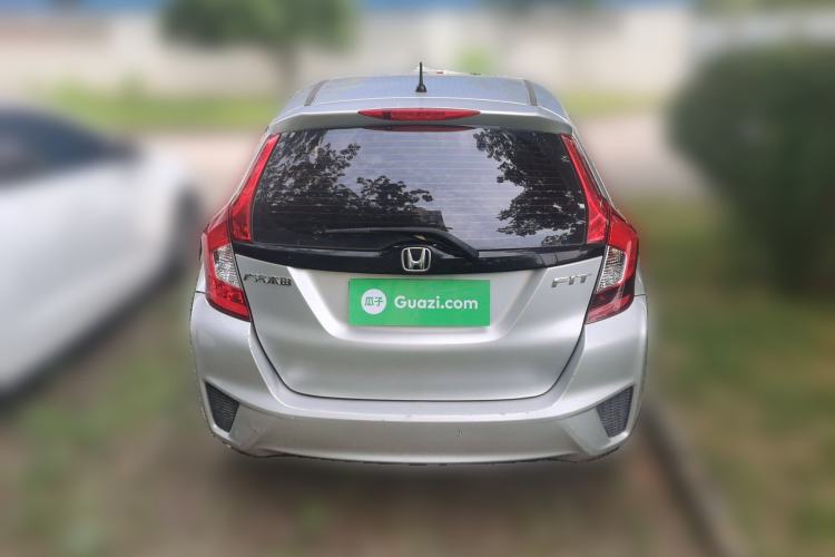 Used Honda Fit 2016 1.5L LX CVT Comfort Model Exterior 4